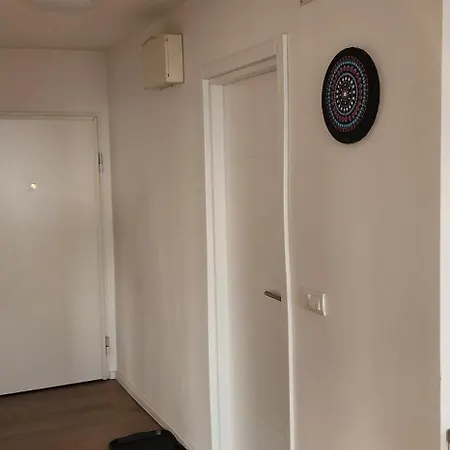 Urban Haven Apartment *