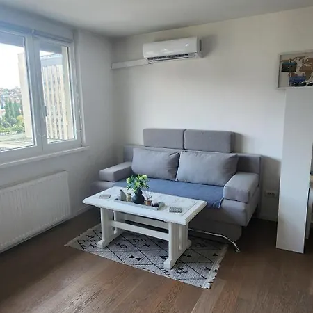 Apartment Urban Haven